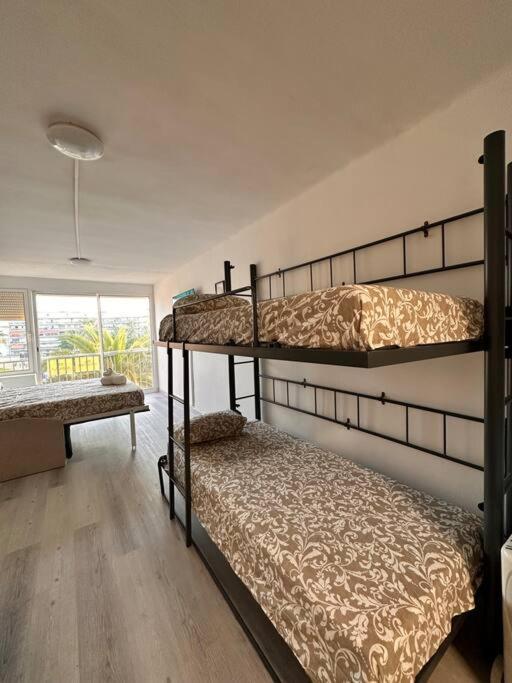 A Pie De Playa Apartment La Pineda